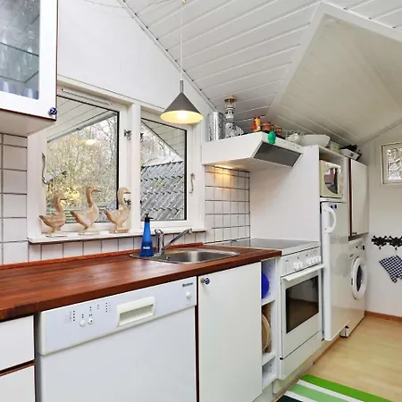 Holiday V Holiday home